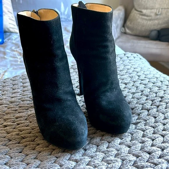 Prada Black Suede Platform Stilletto Ankle Boots - Picture 2 of 11